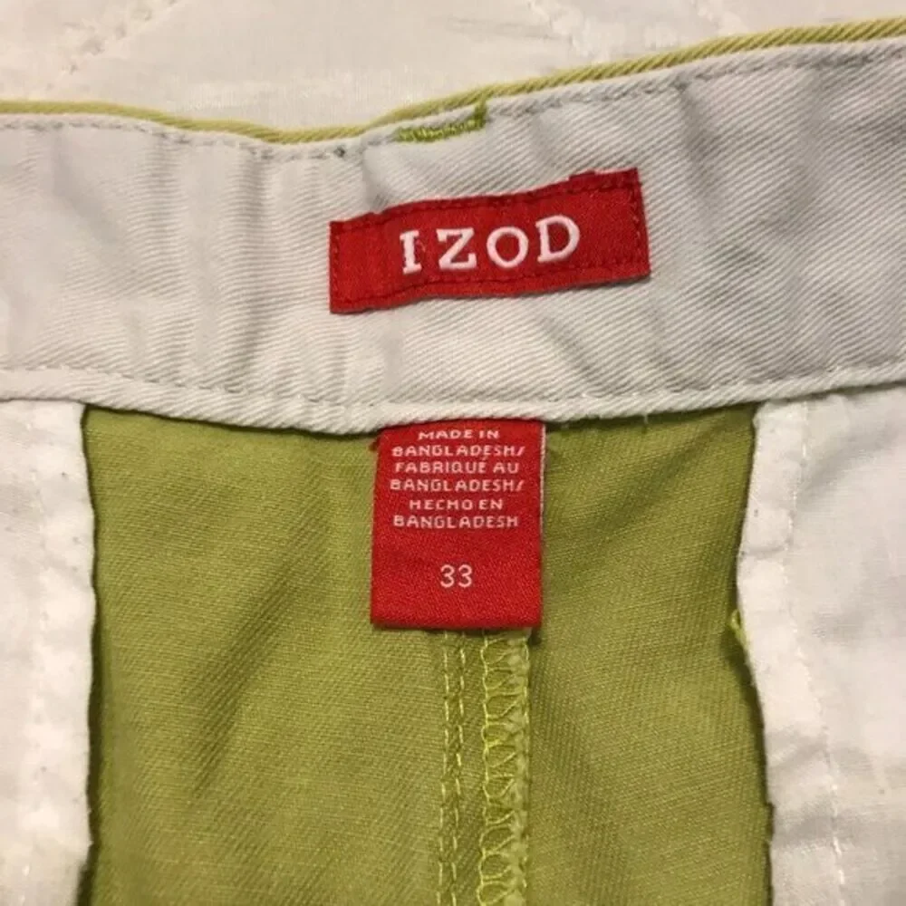 Izod pistachio green‎ flat front shorts size 33
